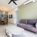 Picasso @ M Vertica 9Pax 3Br Near Sunway Velocity