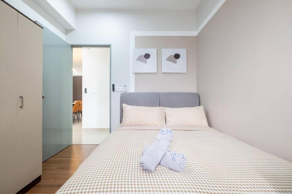 Pangsapuri Picasso @ M Vertica 9pax 3br Near Sunway Velocity *
