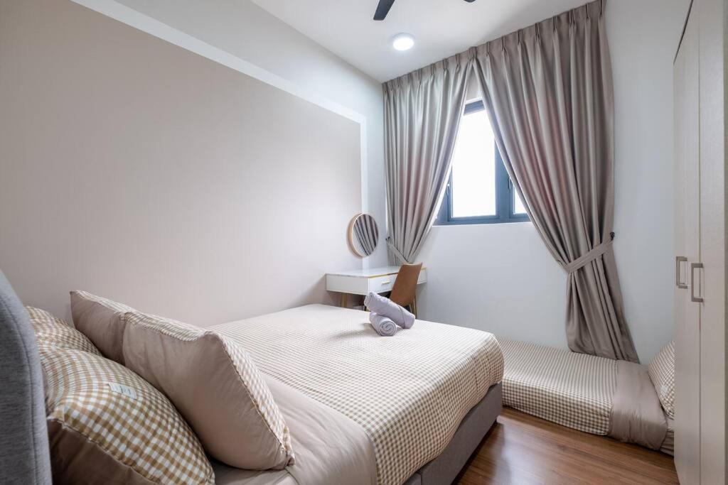 Picasso @ M Vertica 9pax 3br Near Sunway Velocity