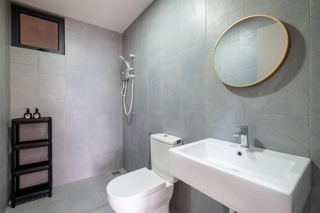 Pangsapuri Picasso @ M Vertica 9pax 3br Near Sunway Velocity *